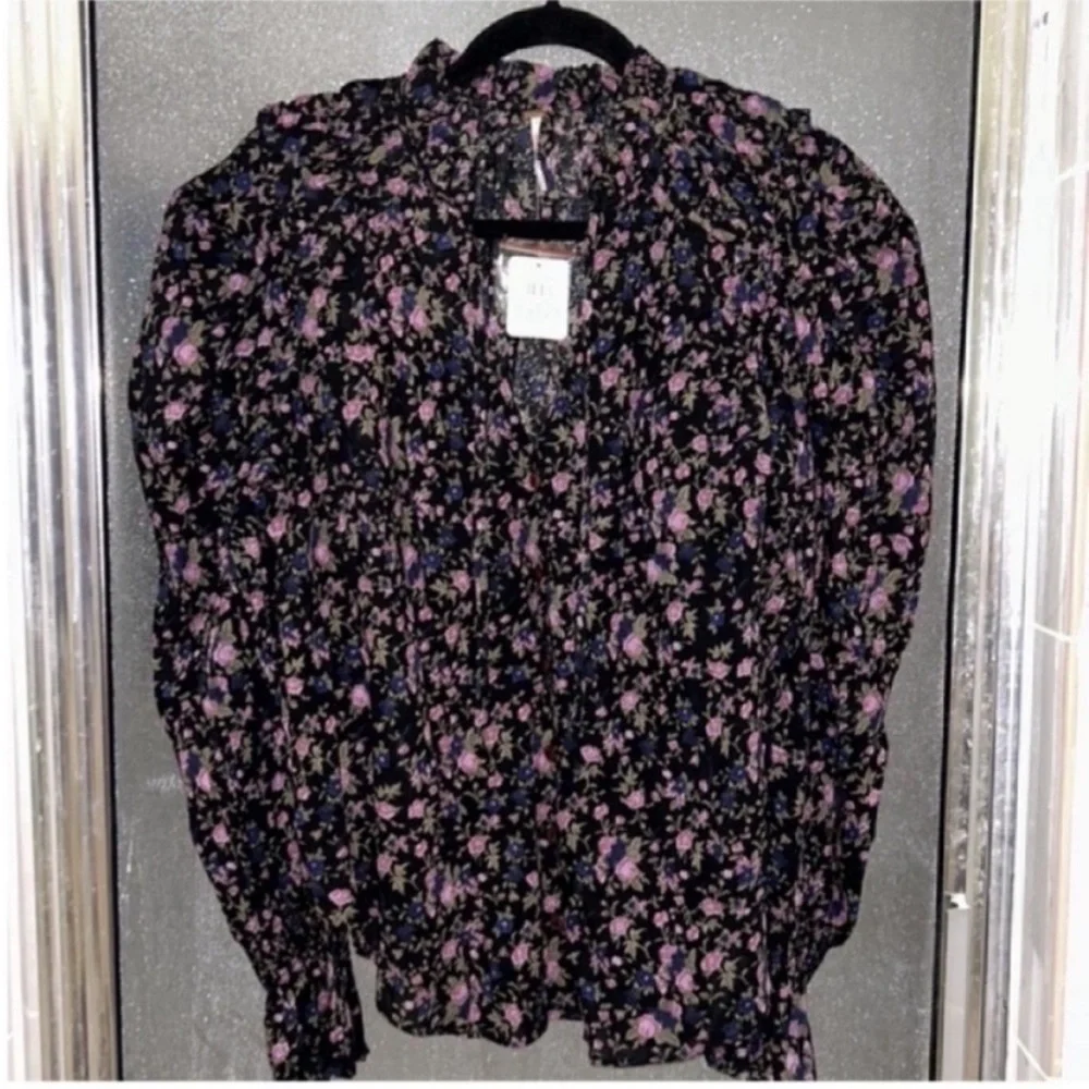 🇺🇸FIRM PRICE🇺🇸Free people Meant To Be Floral Cotton Blouse
